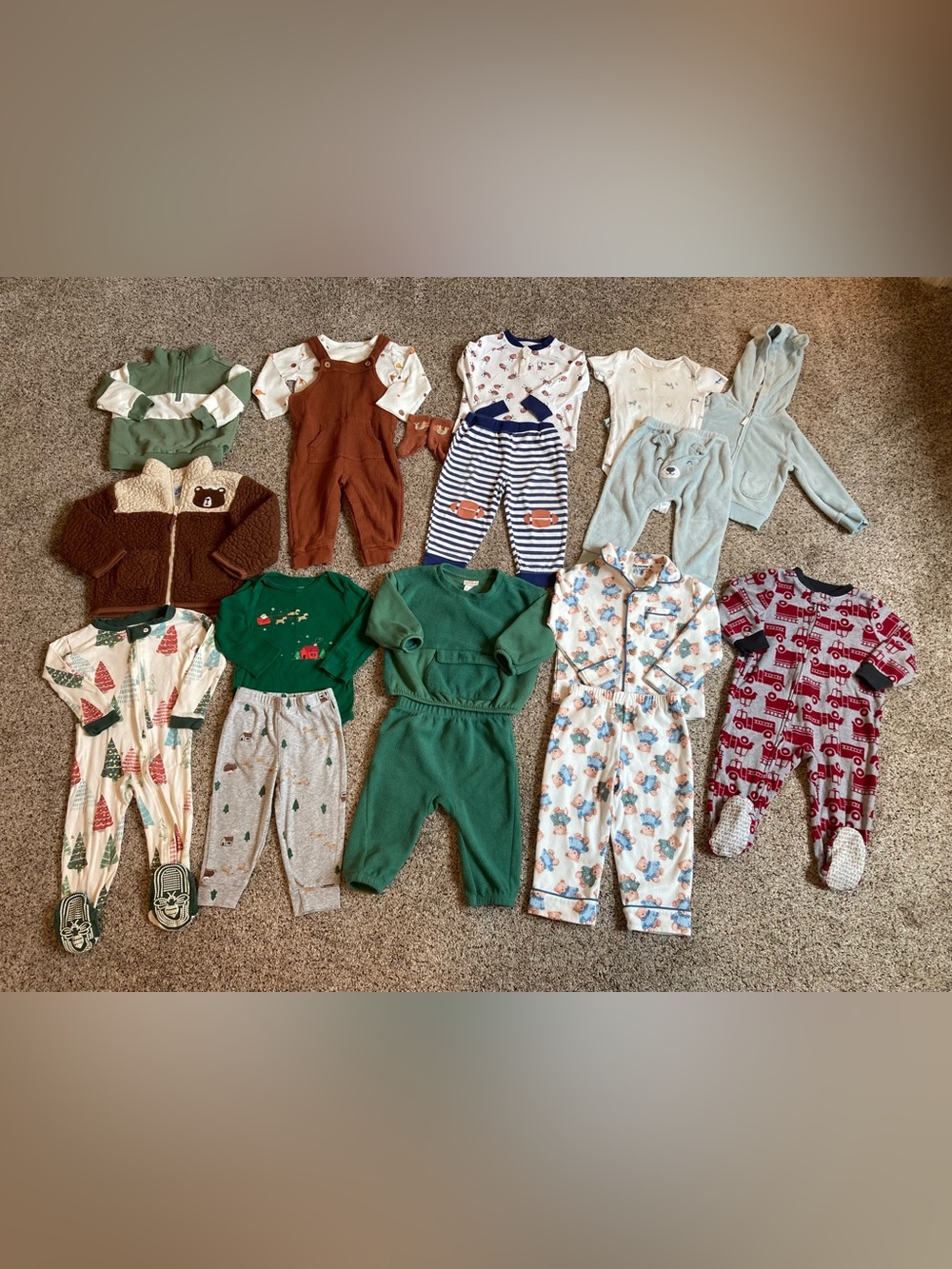 Lot of Baby Boy Fall/Winter Clothes Size 12 Months